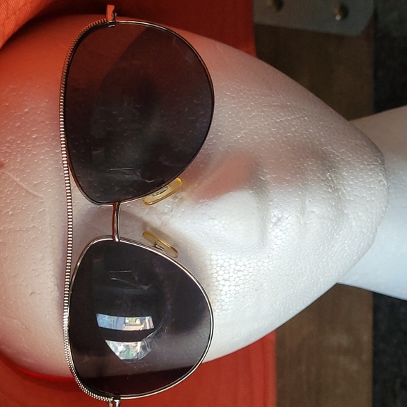 Accessories - Aviator Sunglasses